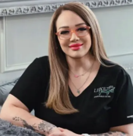 Alayna Worsham, RN, Recognized by America's Best in Medicine as Nurse Injector and Co-Founder of Luxe Vanity